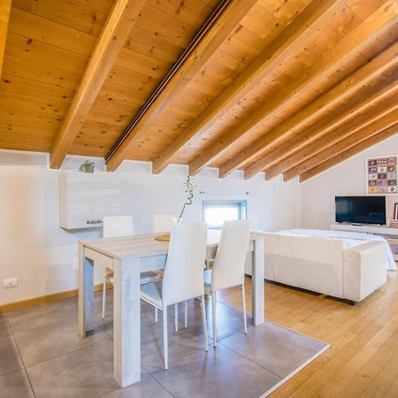 Appartamento Stazione 200M - Wifi - Aria Condizionata - Smart Tv Parma Esterno foto